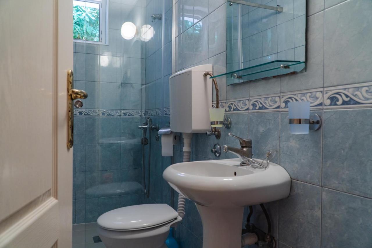 Guest House Buskovic بودفا المظهر الخارجي الصورة