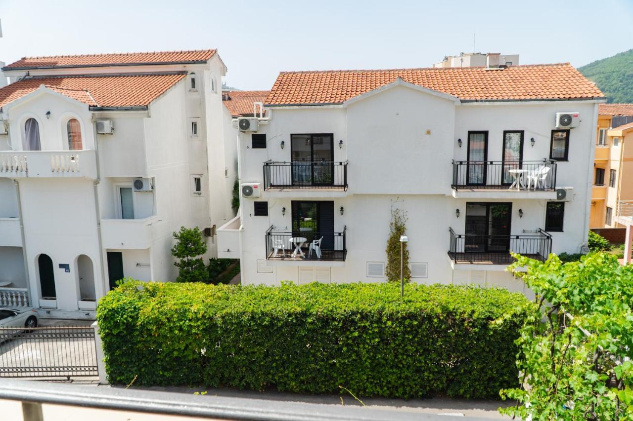 Guest House Buskovic بودفا المظهر الخارجي الصورة